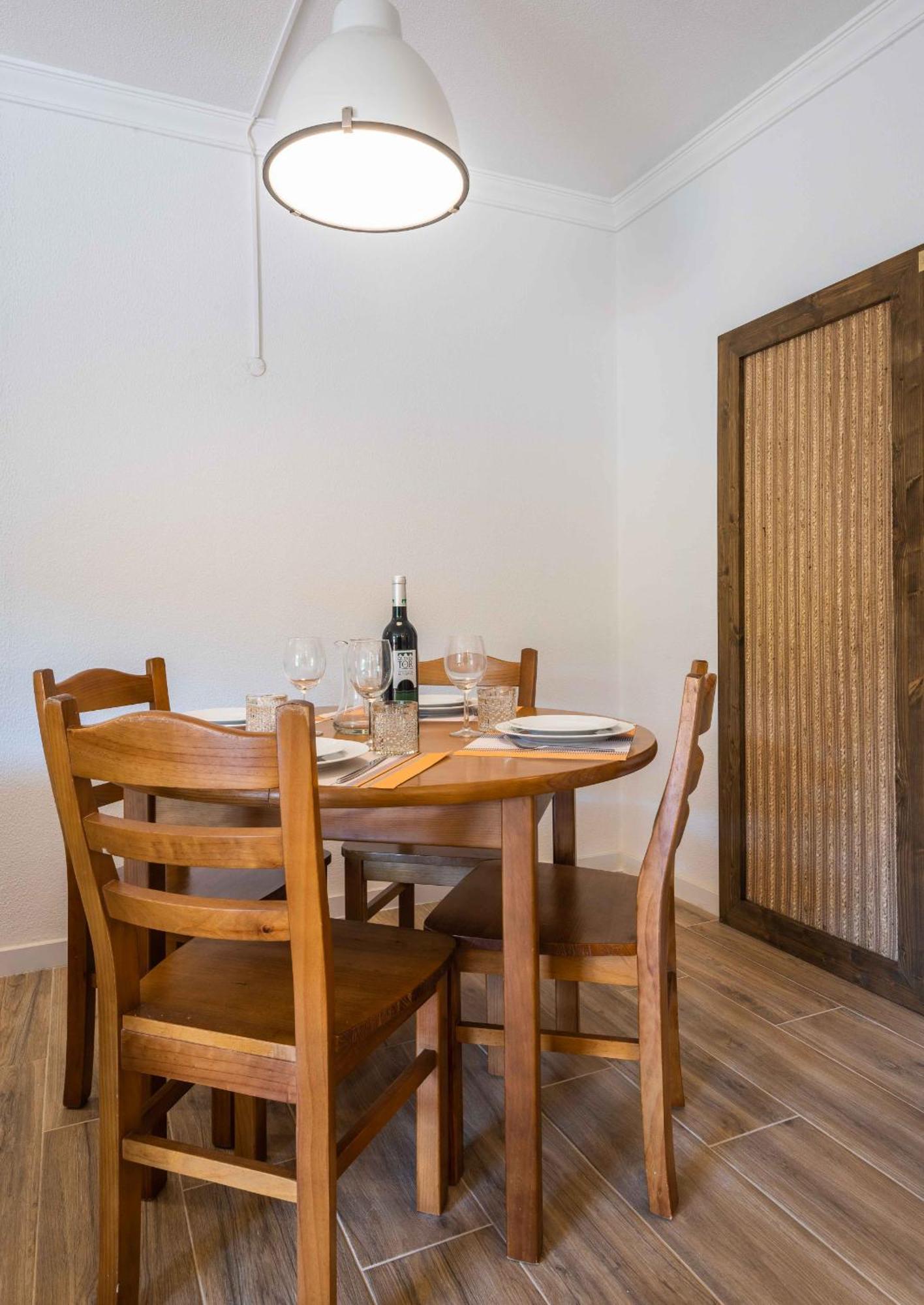 Salgados 1 Bedroom Apartment - 500M From The Beach Guia  Exterior photo